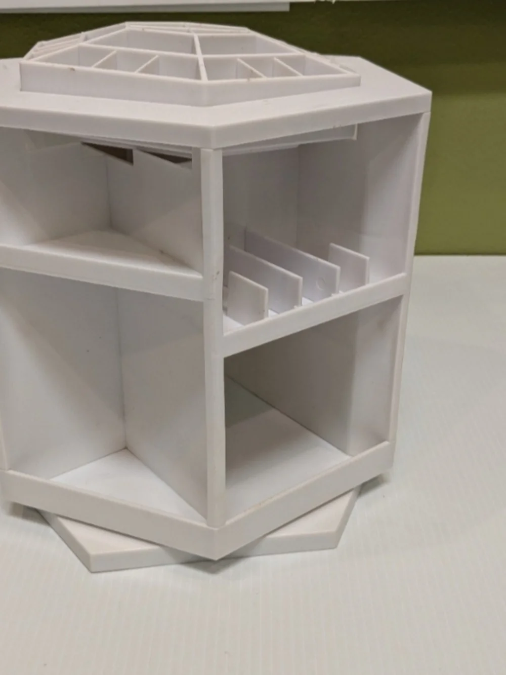 0626 Tall White Rotating Hexagonal Makeup Organizer